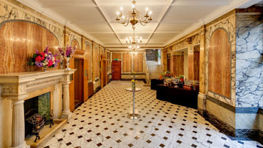Marble-Hall-Gallery_reception_thumb