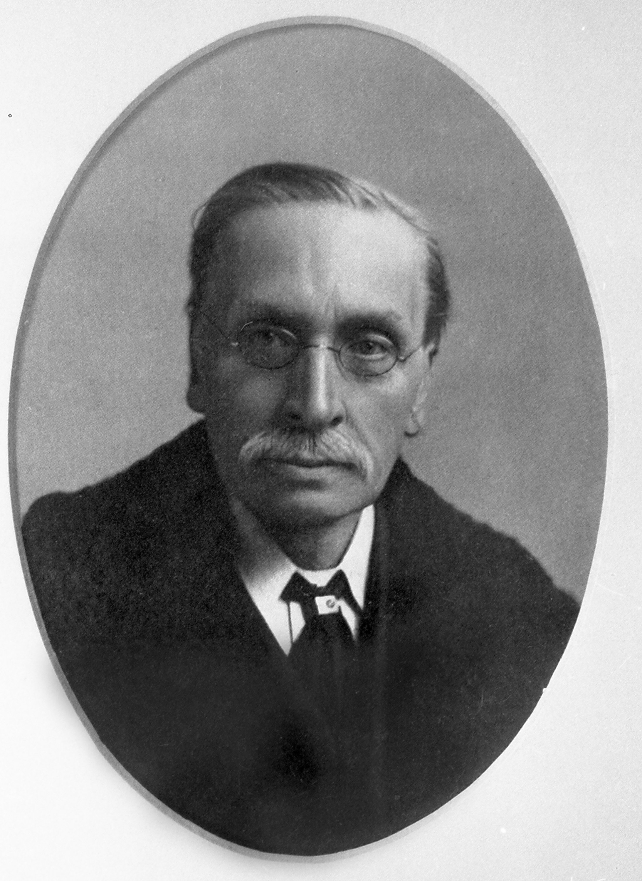 Professor Cawthrone Unwin 1915-1916