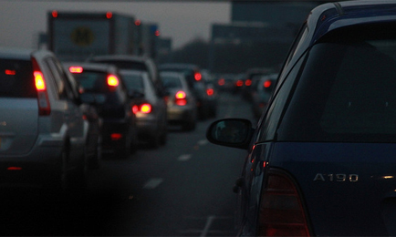 Rush hour: Vehicle numbers go on rising while their occupancy rates fall Rush hour: Vehicle numbers go on rising while their occupancy rates fall