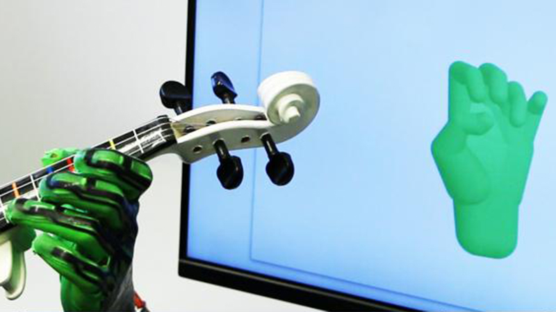 Sensor-packed glove captures real-time hand movements without camera