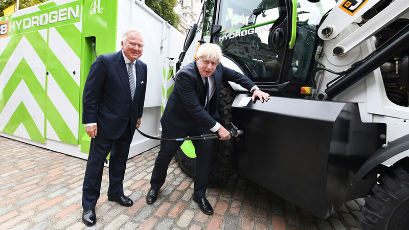 Prime minister Boris Johnson was in attendance as JCB chairman Lord Bamford unveiled a hydrogen-fuelled prototype in London recently (Credit: JCB)