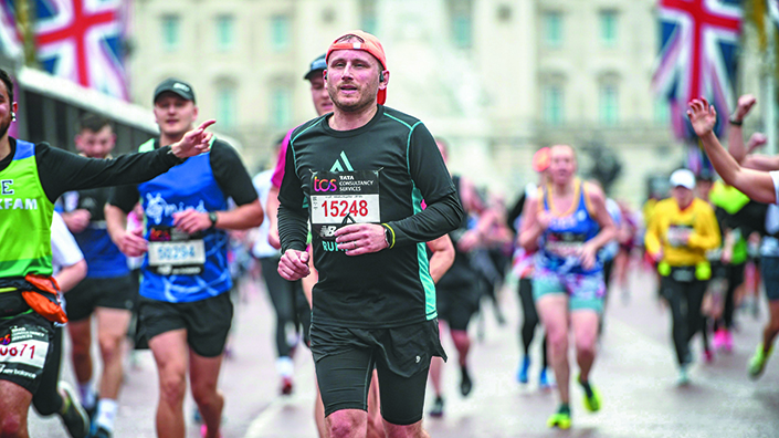 Steve Fletcher running the London marathon