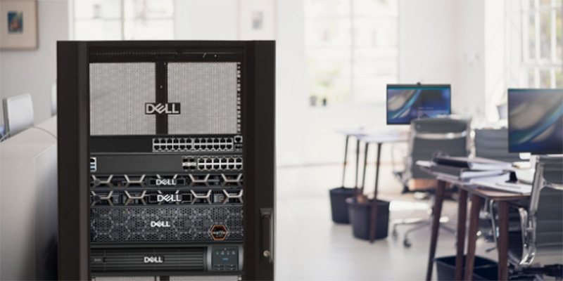 It doesn’t need to be overwhelming to know when your small business is ready for a server Image of a server