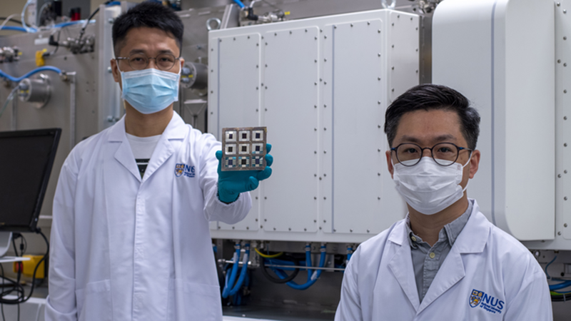 Dr Chen Wei, assistant professor Hou Yi (right), and their team from the National University of Singapore developed the perovskite/ organic tandem solar cells (Credit: National University of Singapore)