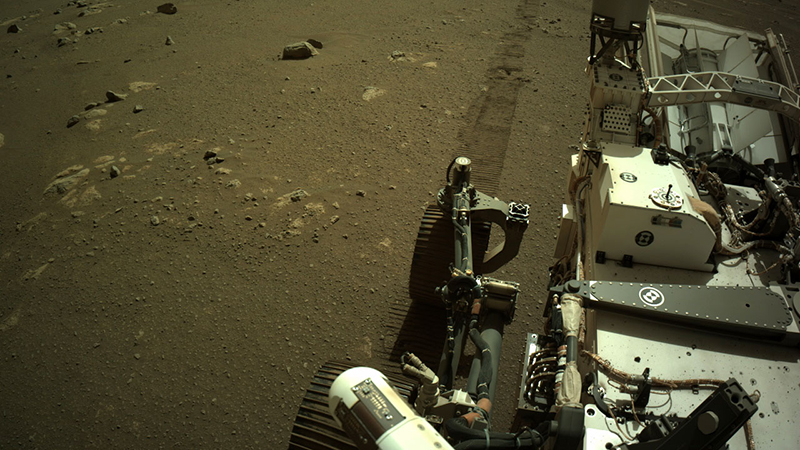The NASA Perseverance Rover looks back at its tracks on the surface of Mars (Credit: NASA/ JPL-Caltech)