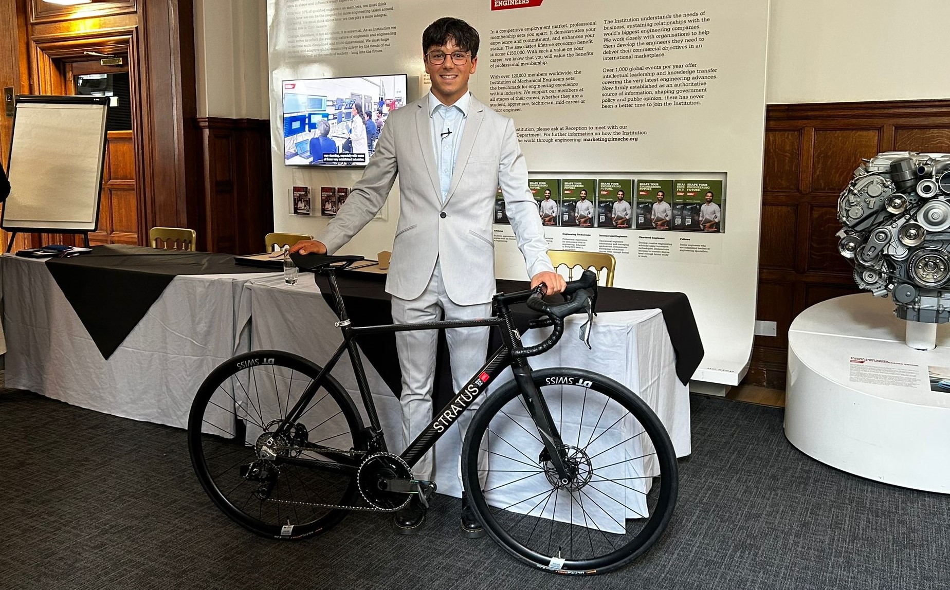 Thomas Fisher's designed & built bike