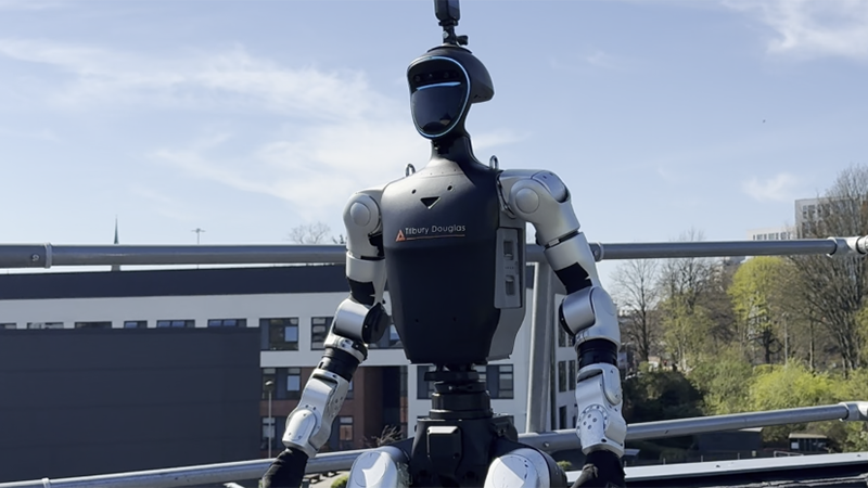 Humanoid robot trialled on UK building site – but regulatory barriers ...