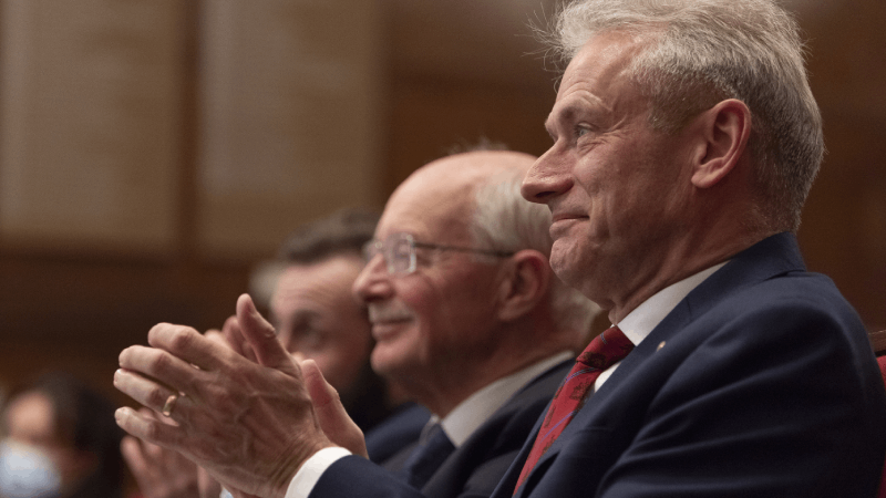 IMechE Past President Terry Spall and current President, Peter Flinn applaud our award holders.