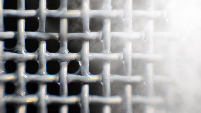 Metal mesh harvests drinking water from pollutant-heavy fogImage