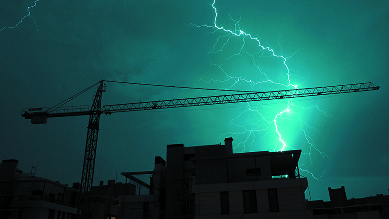 Engineering approaches needed to prevent crane disasters in era of turbulent weatherImage